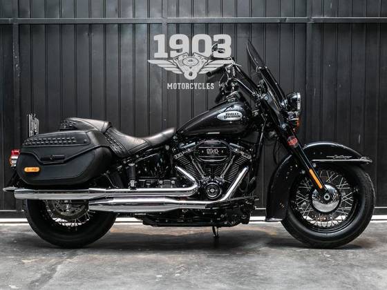 HARLEY-DAVIDSON SOFTAIL HERITAGE CLASSIC 114 